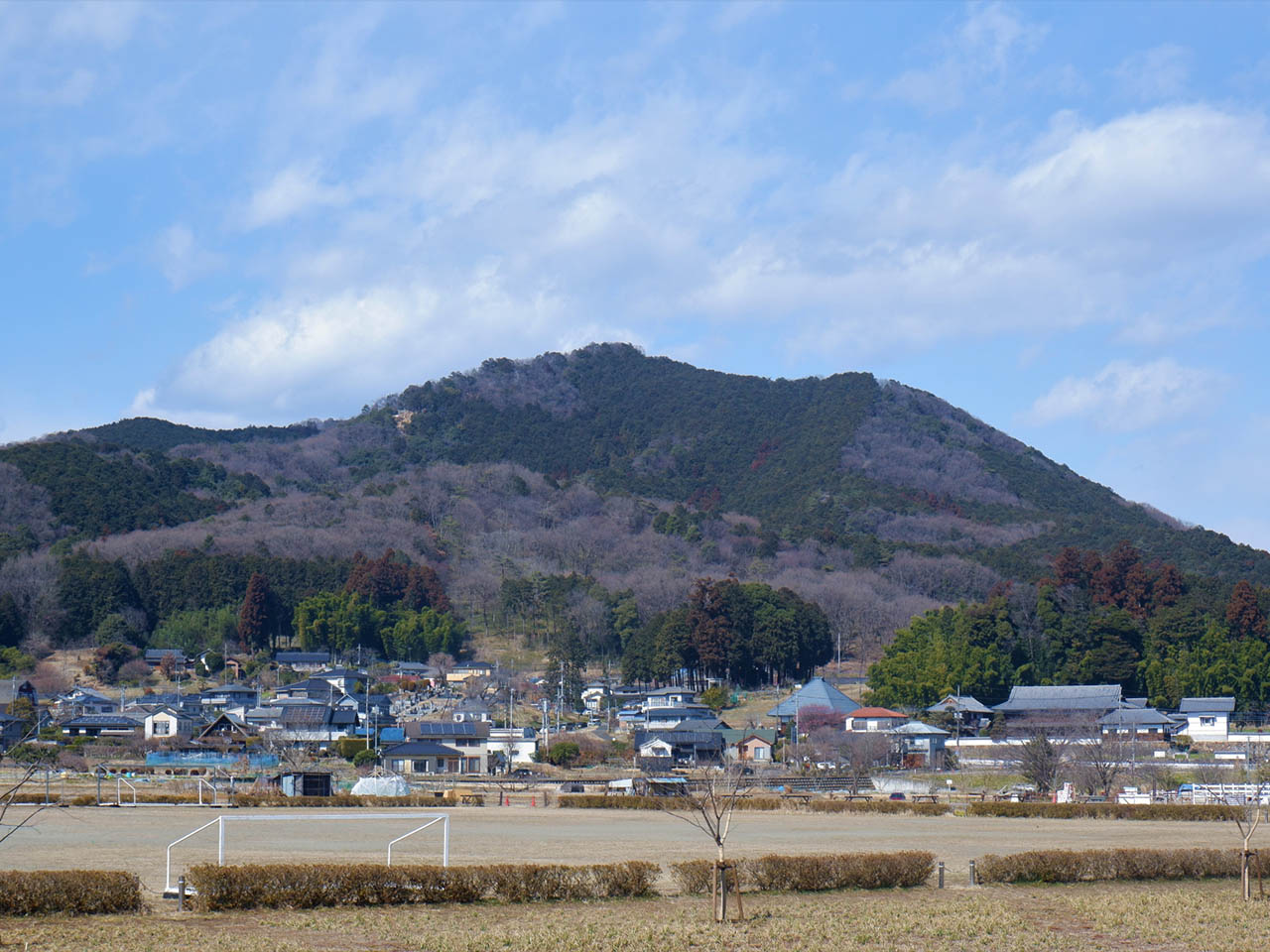 日和田山